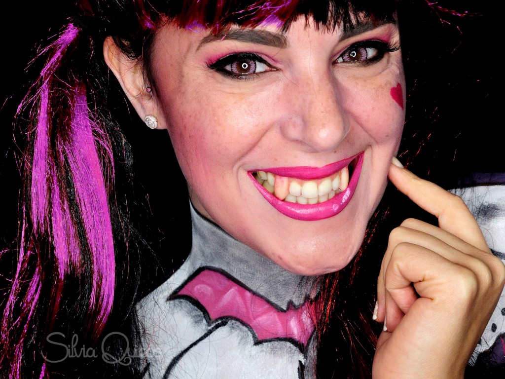 Draculaura de Monster High maquillaje