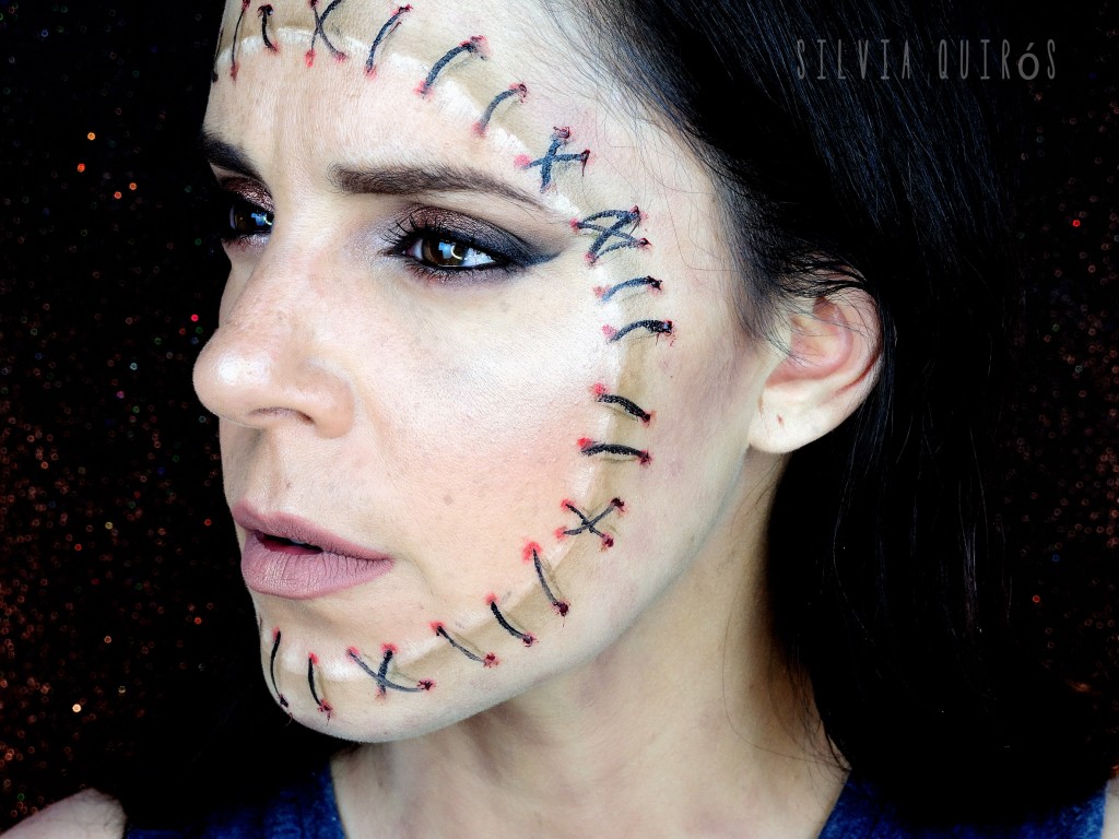 Maquillaje máscara belleza en zombie