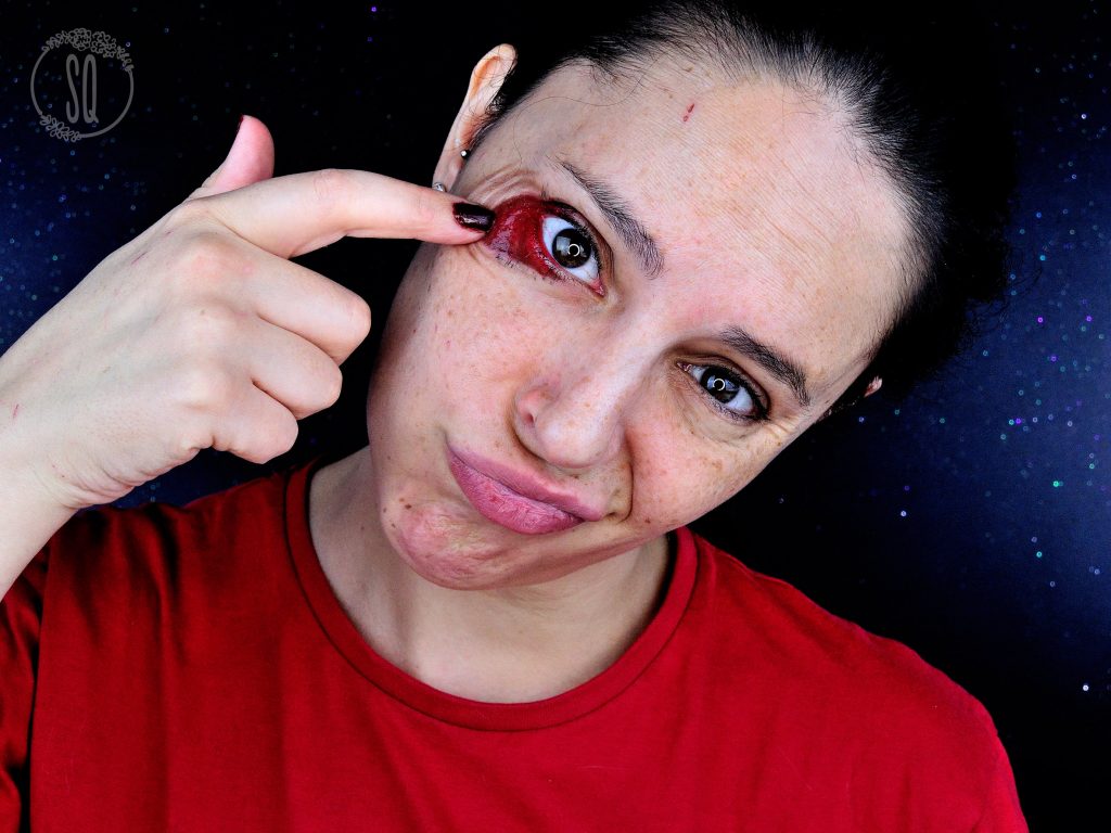 Tutorial easy stretched eye effect for Halloween