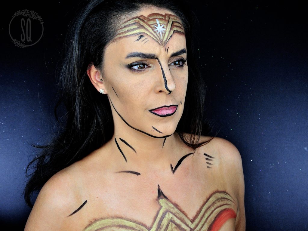 Facepaint tutorial of Wonder Woman