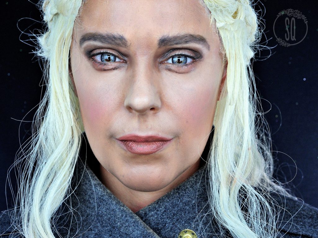 Maquillaje transformación en Daenerys Targaryan, serie Juego de Tronos