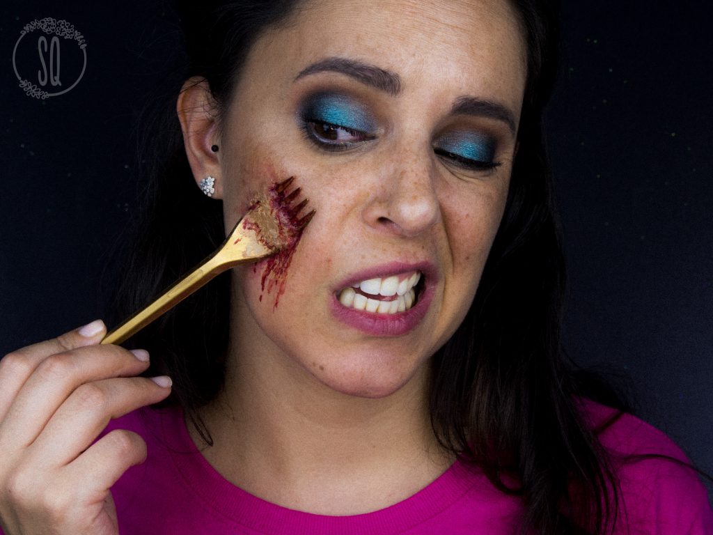 Fork stab on my face effect, Halloween makeup